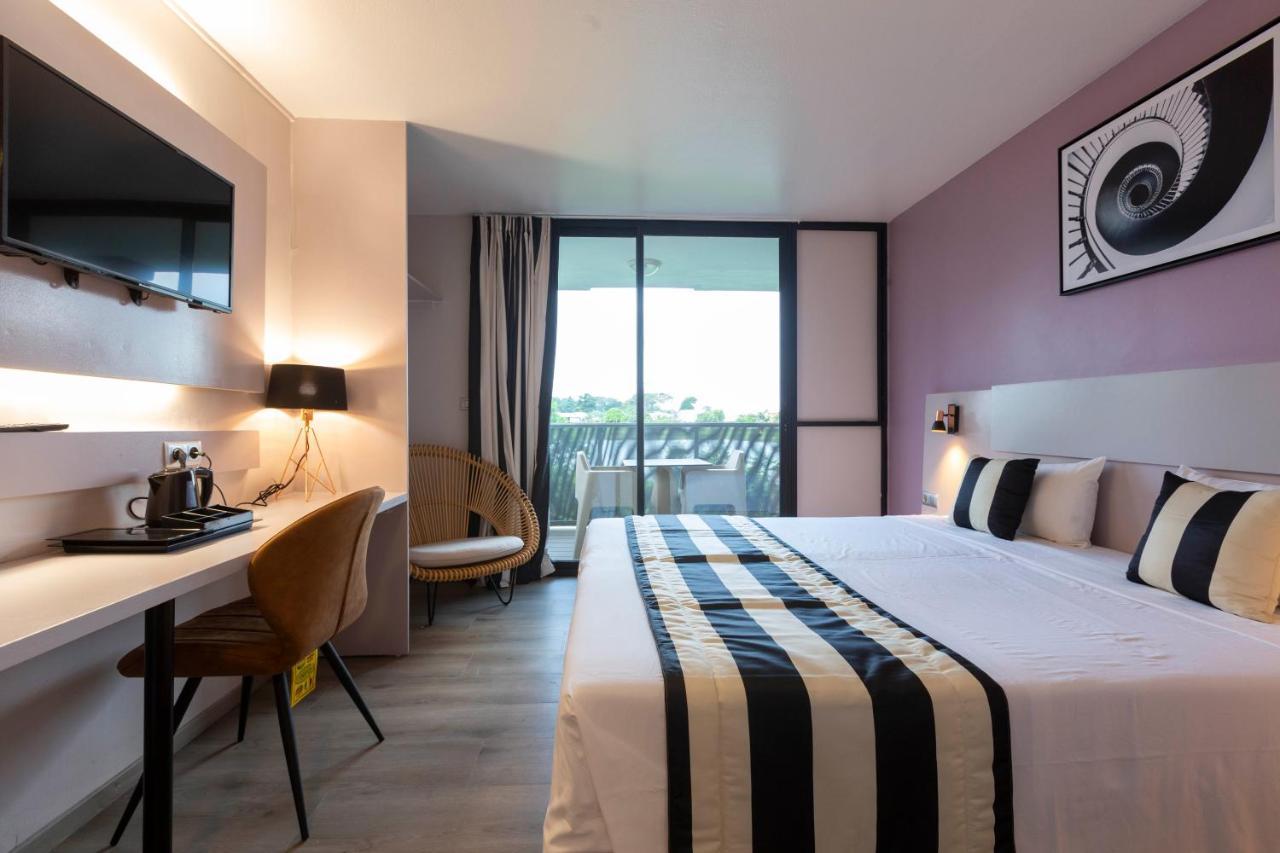 Hotel Atlantis Куру Экстерьер фото