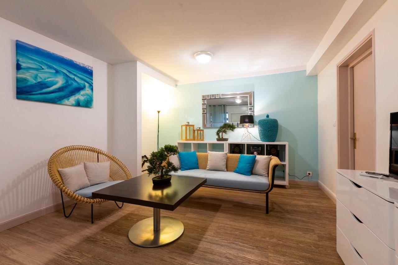Hotel Atlantis Куру Экстерьер фото